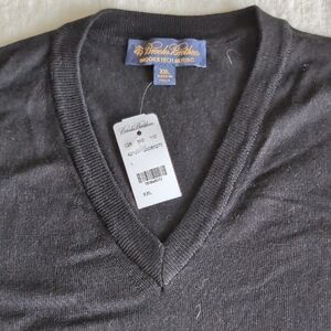 Brooks Brothers Men's Charcoal V-Neck Sweater